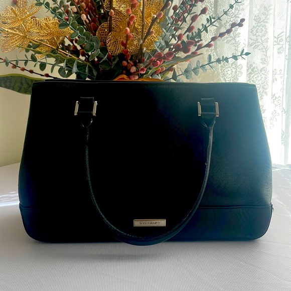 Vintage Burberry Bag. - Picture 1 of 10